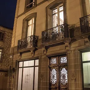 la-maison-dadelaide.hotels-rhonealpes.com/